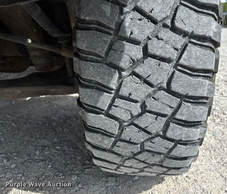 image for item DU1394 2015 Chevrolet Silverado 2500HD Crew Cab pickup truck