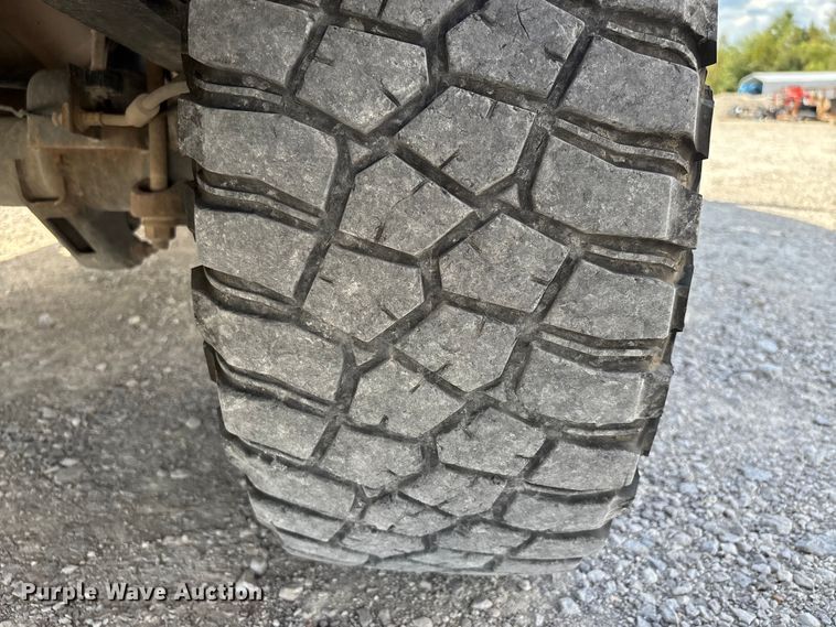 image for item DU1394 2015 Chevrolet Silverado 2500HD Crew Cab pickup truck