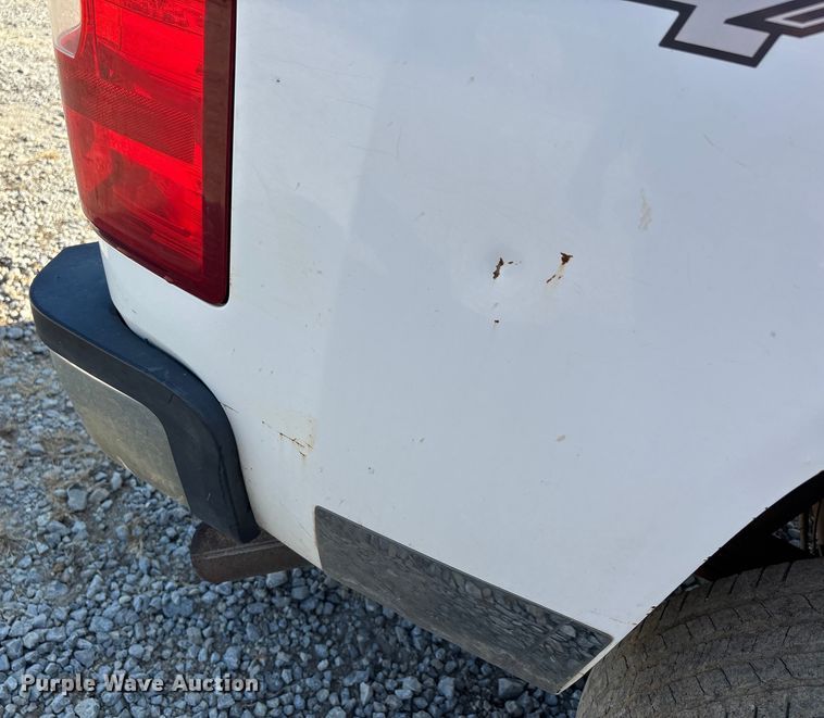 image for item DU1423 2008 Chevrolet Silverado 2500HD Crew Cab pickup truck