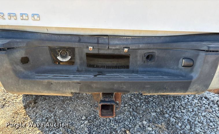 image for item DU1423 2008 Chevrolet Silverado 2500HD Crew Cab pickup truck