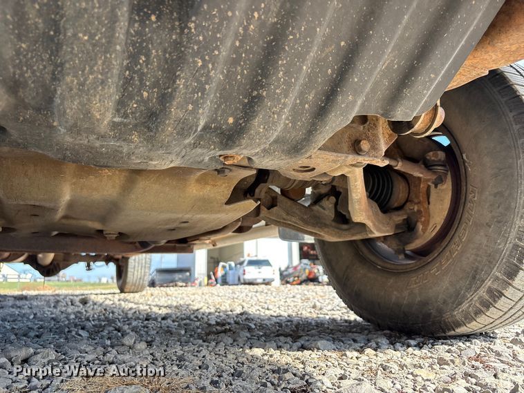 image for item DU1423 2008 Chevrolet Silverado 2500HD Crew Cab pickup truck