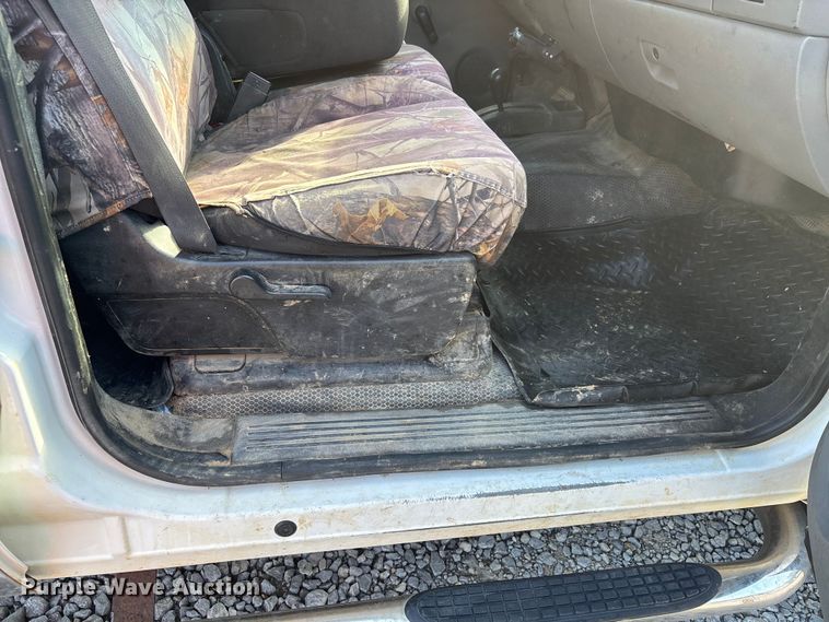 image for item DU1423 2008 Chevrolet Silverado 2500HD Crew Cab pickup truck