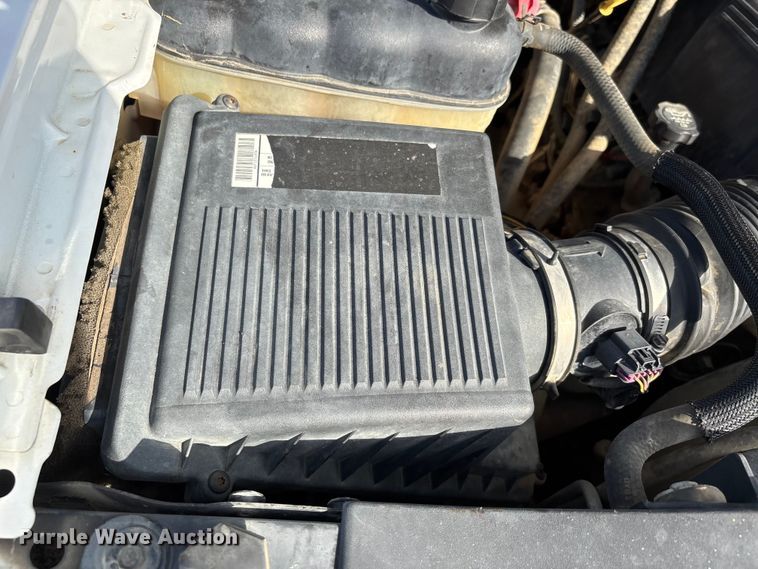 image for item DU1423 2008 Chevrolet Silverado 2500HD Crew Cab pickup truck