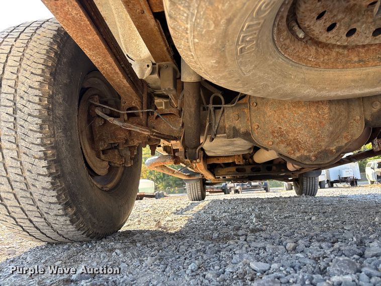 image for item DU1424 2007 Chevrolet Silverado 2500HD Crew Cab pickup truck