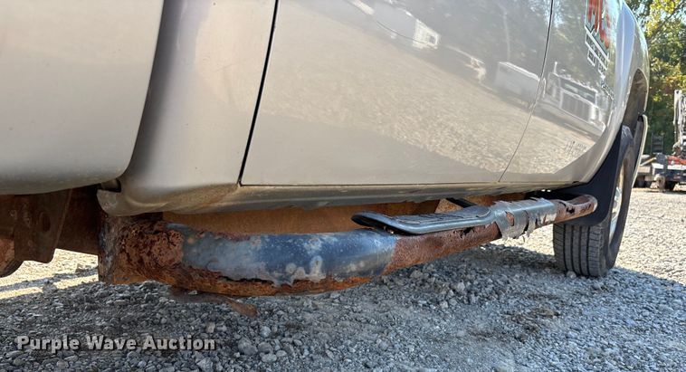 image for item DU1424 2007 Chevrolet Silverado 2500HD Crew Cab pickup truck