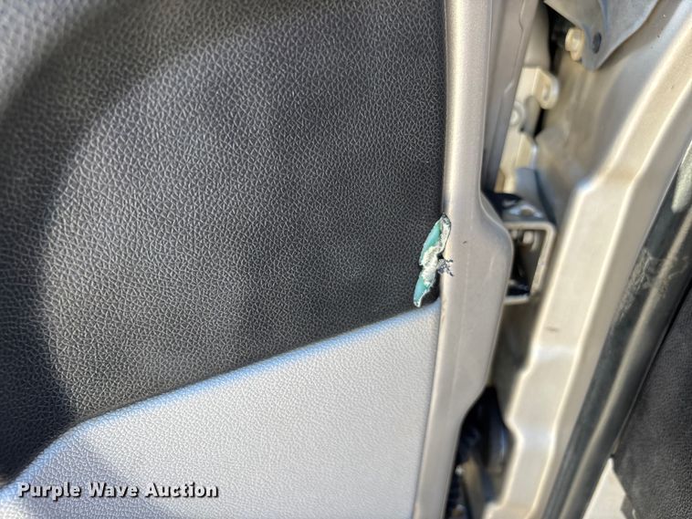 image for item DU1424 2007 Chevrolet Silverado 2500HD Crew Cab pickup truck