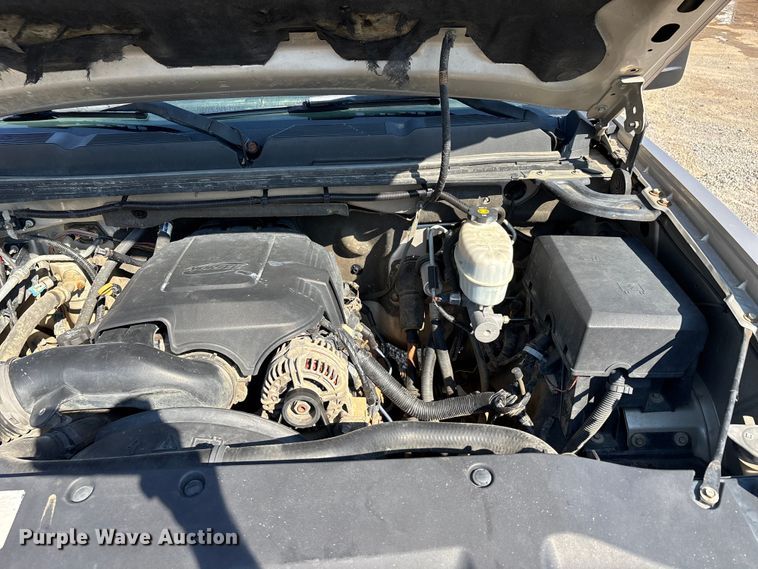 image for item DU1424 2007 Chevrolet Silverado 2500HD Crew Cab pickup truck