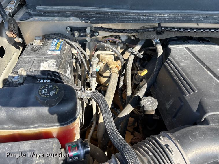 image for item DU1424 2007 Chevrolet Silverado 2500HD Crew Cab pickup truck