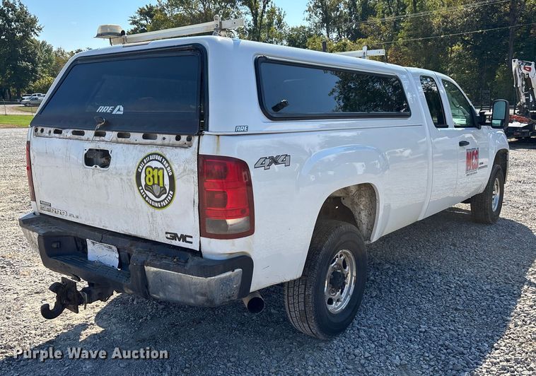 image for item DU1425 2009 GMC Sierra 2500HD Ext. Cab pickup truck