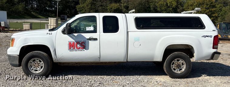 image for item DU1425 2009 GMC Sierra 2500HD Ext. Cab pickup truck