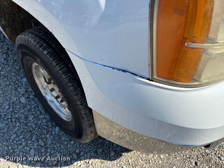 image for item DU1425 2009 GMC Sierra 2500HD Ext. Cab pickup truck