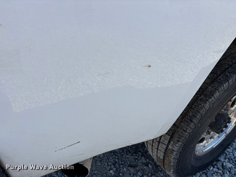 image for item DU1425 2009 GMC Sierra 2500HD Ext. Cab pickup truck