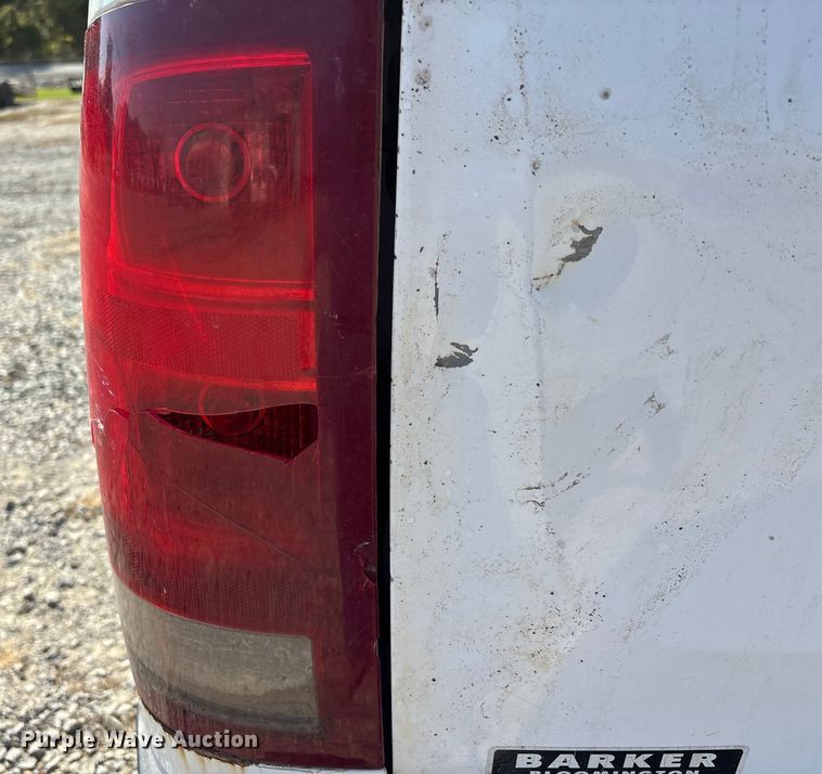 image for item DU1425 2009 GMC Sierra 2500HD Ext. Cab pickup truck