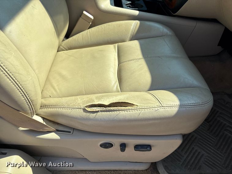 image for item DU1428 2007 Chevrolet Silverado 2500HD Ext. Cab pickup truck