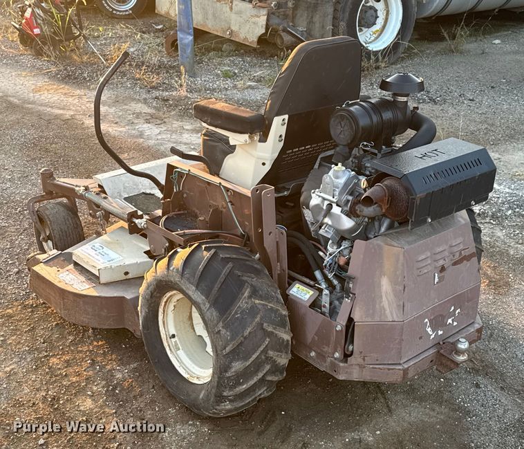 image for item DU3517 Grasshopper 335 ZTR lawn mower