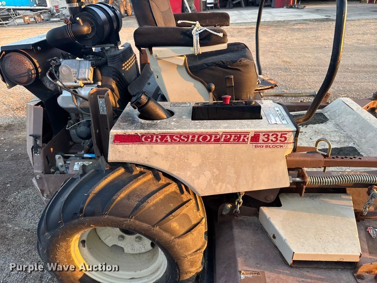 image for item DU3517 Grasshopper 335 ZTR lawn mower