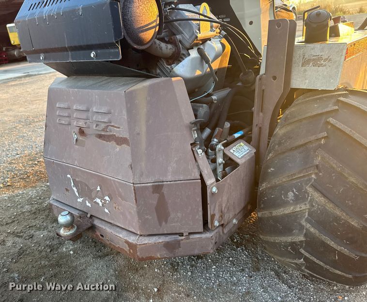 image for item DU3517 Grasshopper 335 ZTR lawn mower