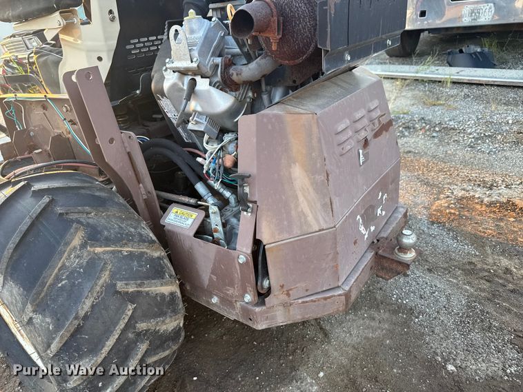 image for item DU3517 Grasshopper 335 ZTR lawn mower