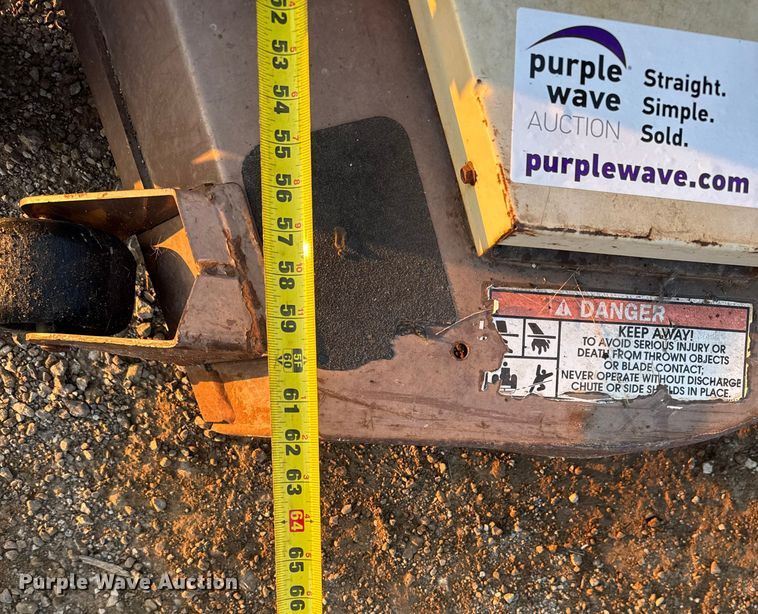 image for item DU3517 Grasshopper 335 ZTR lawn mower