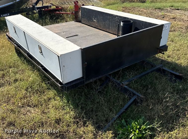 image for item DU3518 Flatbed pickup truck bed