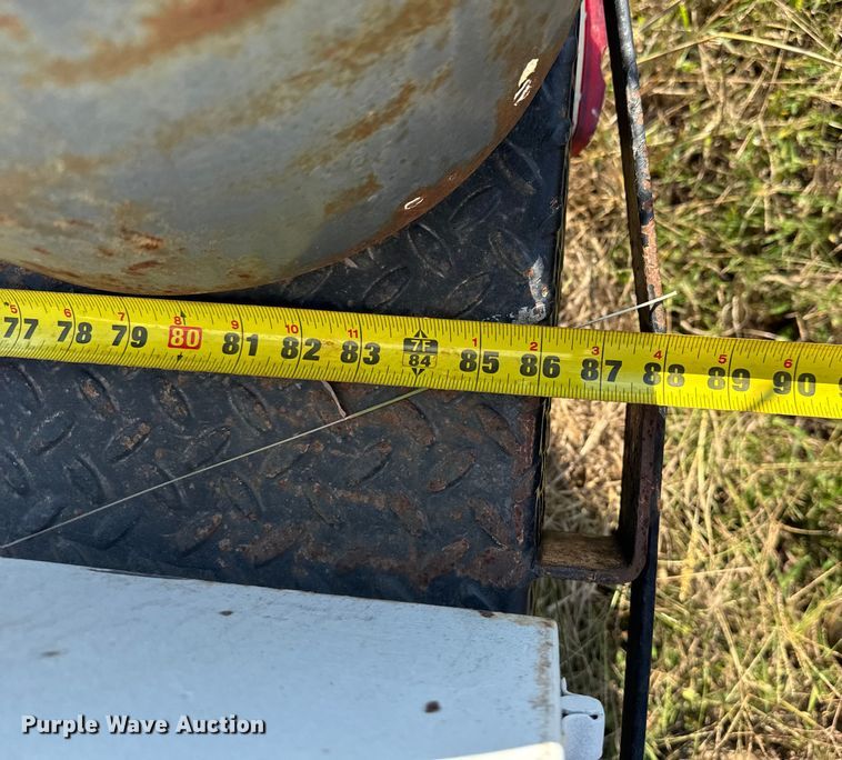 image for item DU3518 Flatbed pickup truck bed