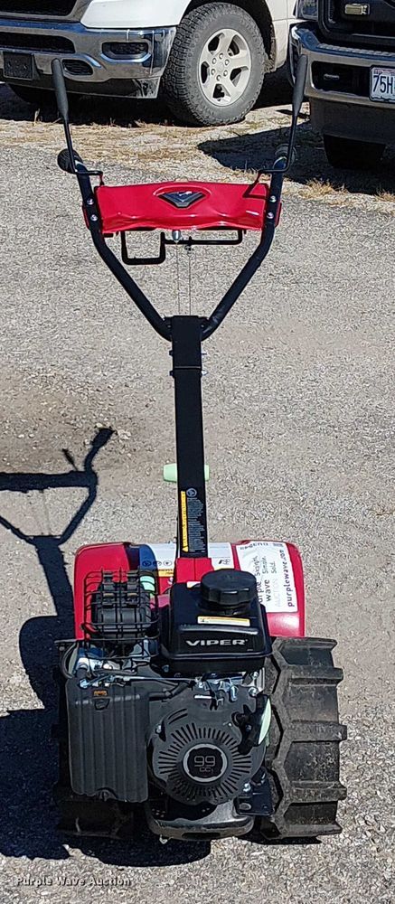 image for item DU3543 Earthquake 31285 rear tine tiller