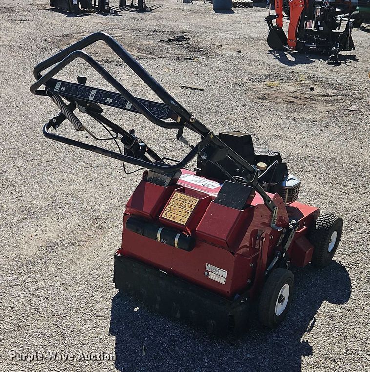 image for item DU3546 Toro 33515 aerator