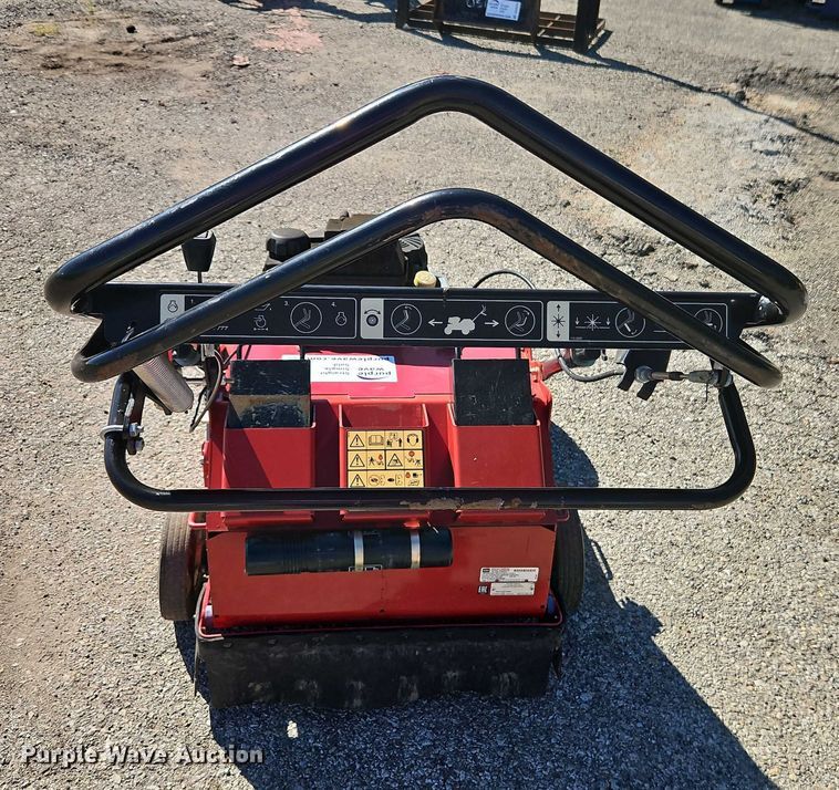 image for item DU3546 Toro 33515 aerator