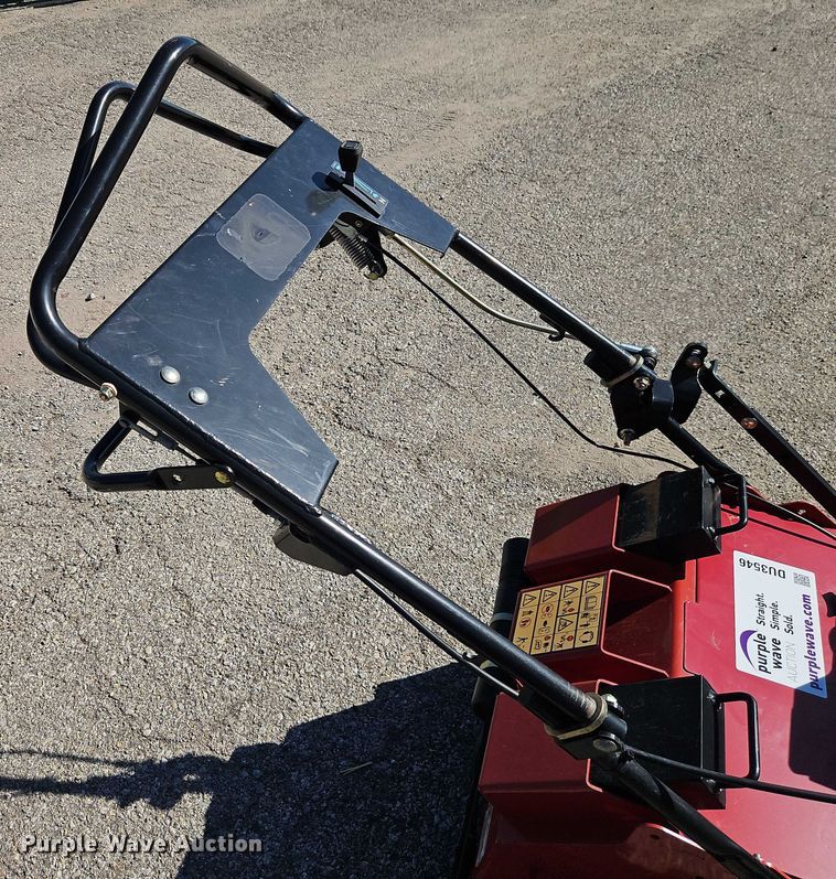 image for item DU3546 Toro 33515 aerator