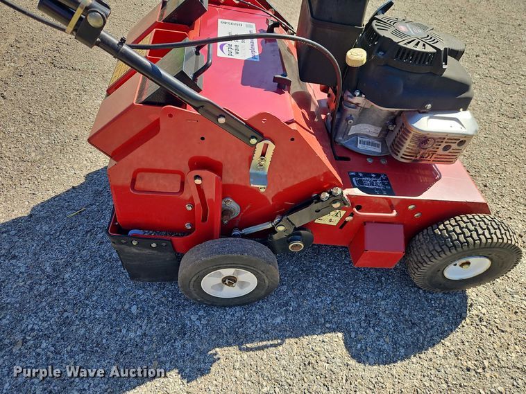 image for item DU3546 Toro 33515 aerator