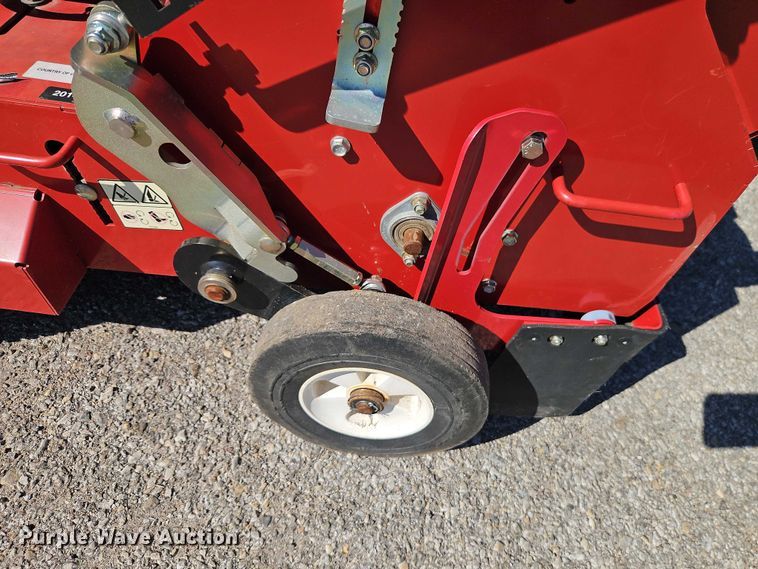 image for item DU3546 Toro 33515 aerator