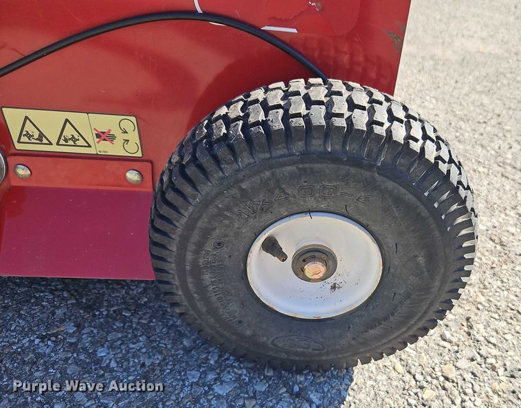 image for item DU3547 Toro 33510 seeder