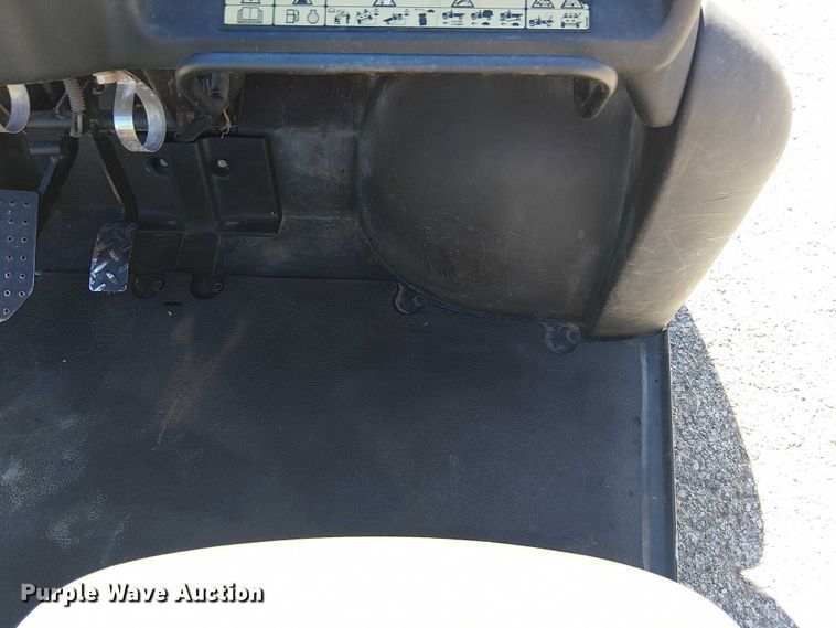 image for item DU3551 Toro Workman utility vehicle