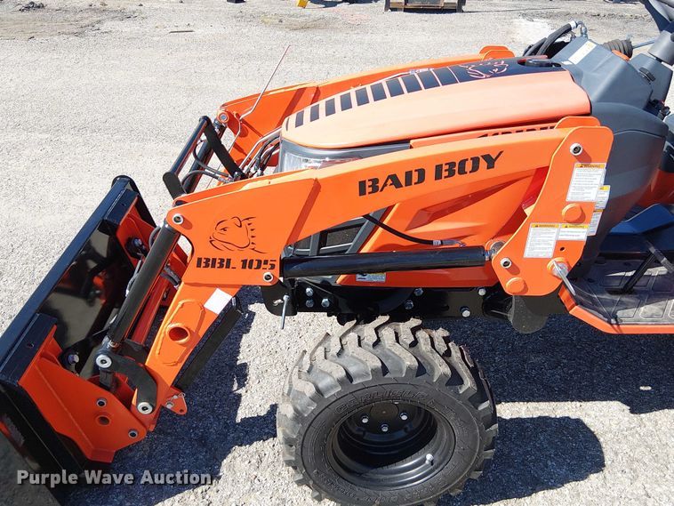 image for item DU3573 Bad Boy 1025H1 MFWD tractor
