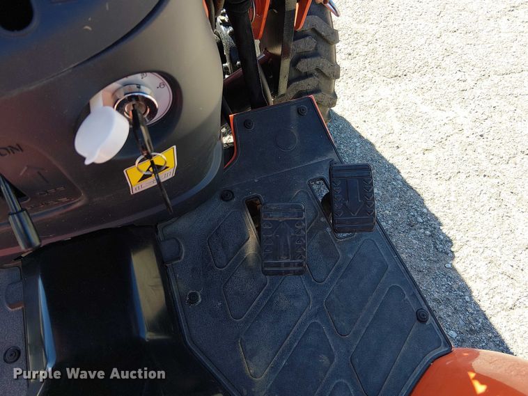 image for item DU3573 Bad Boy 1025H1 MFWD tractor