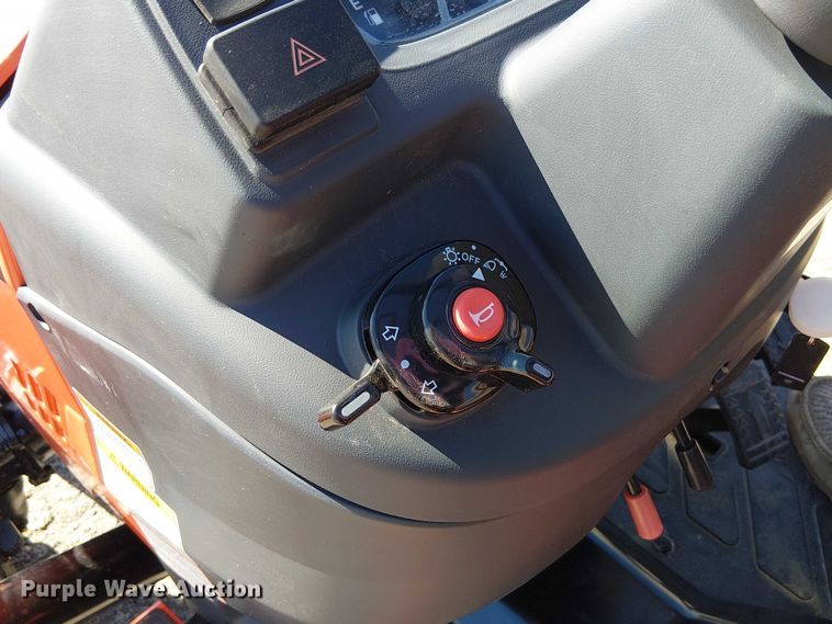 image for item DU3573 Bad Boy 1025H1 MFWD tractor