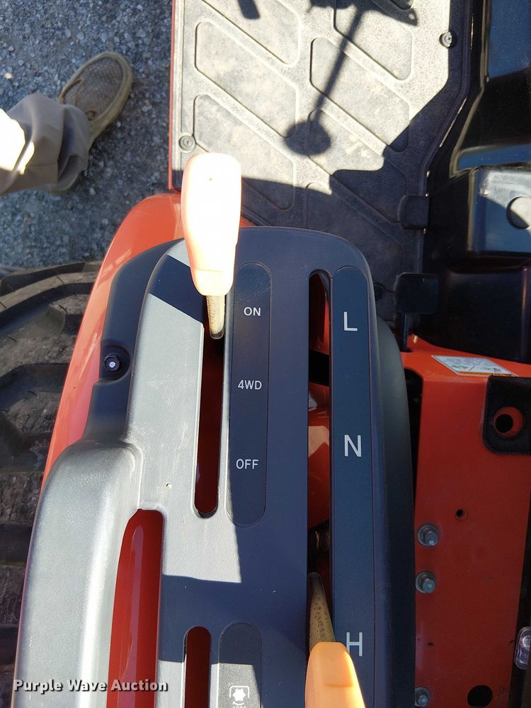 image for item DU3573 Bad Boy 1025H1 MFWD tractor