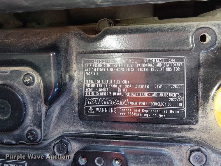 image for item DU3573 Bad Boy 1025H1 MFWD tractor