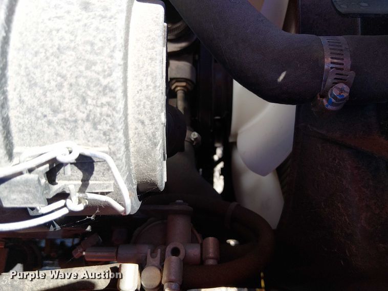 image for item DU3573 Bad Boy 1025H1 MFWD tractor