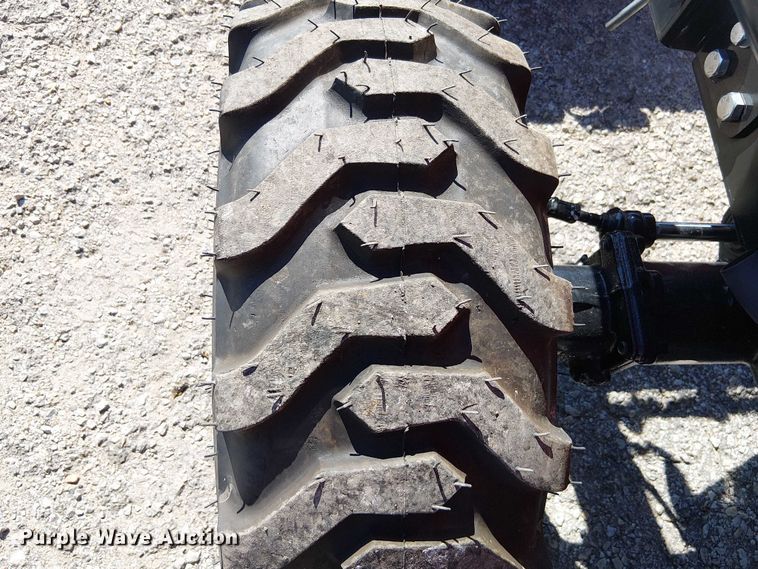 image for item DU3573 Bad Boy 1025H1 MFWD tractor