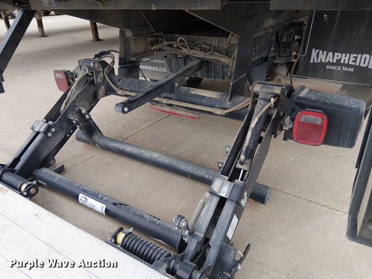 image for item DU3588 Tommy Gate end gate lift