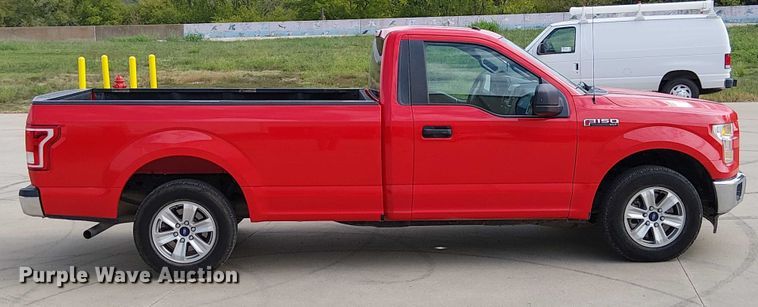 image for item DU3589 2017 Ford F150 XLT pickup truck