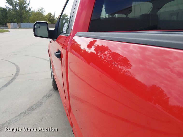 image for item DU3589 2017 Ford F150 XLT pickup truck