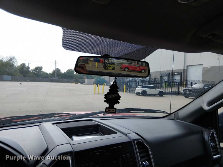 image for item DU3589 2017 Ford F150 XLT pickup truck