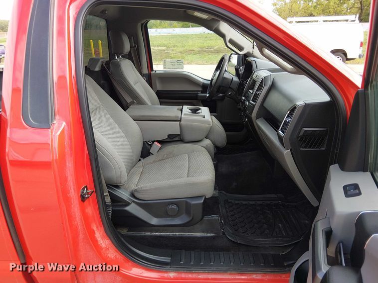 image for item DU3589 2017 Ford F150 XLT pickup truck