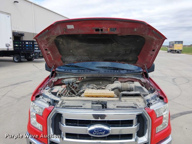 image for item DU3589 2017 Ford F150 XLT pickup truck