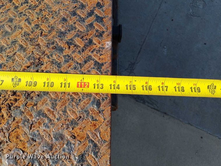 image for item DU3593 2014 Ford F350 Super Duty flatbed pickup truck