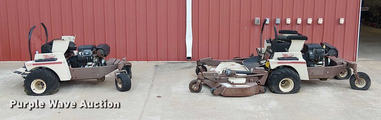 image for item DU3596 (2) ZTR lawn mowers