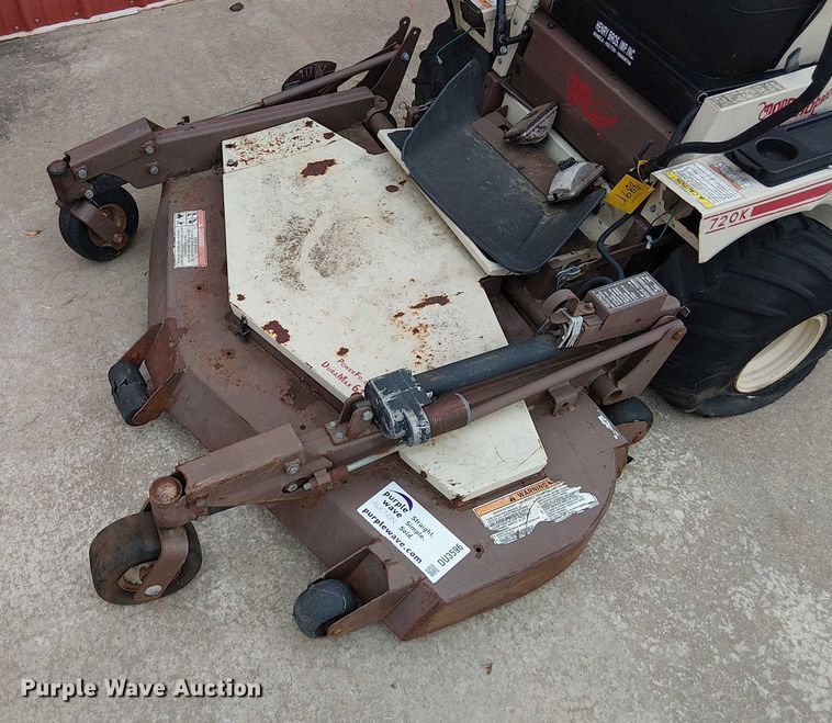 image for item DU3596 (2) ZTR lawn mowers