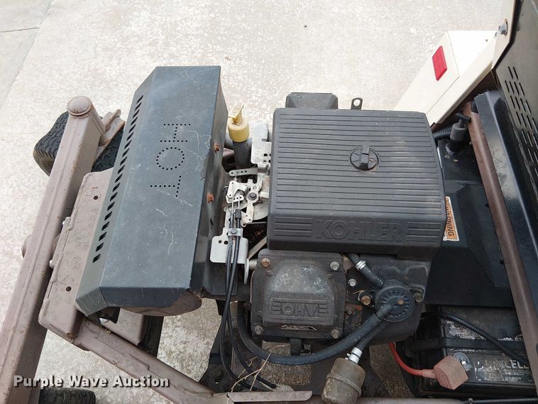 image for item DU3596 (2) ZTR lawn mowers